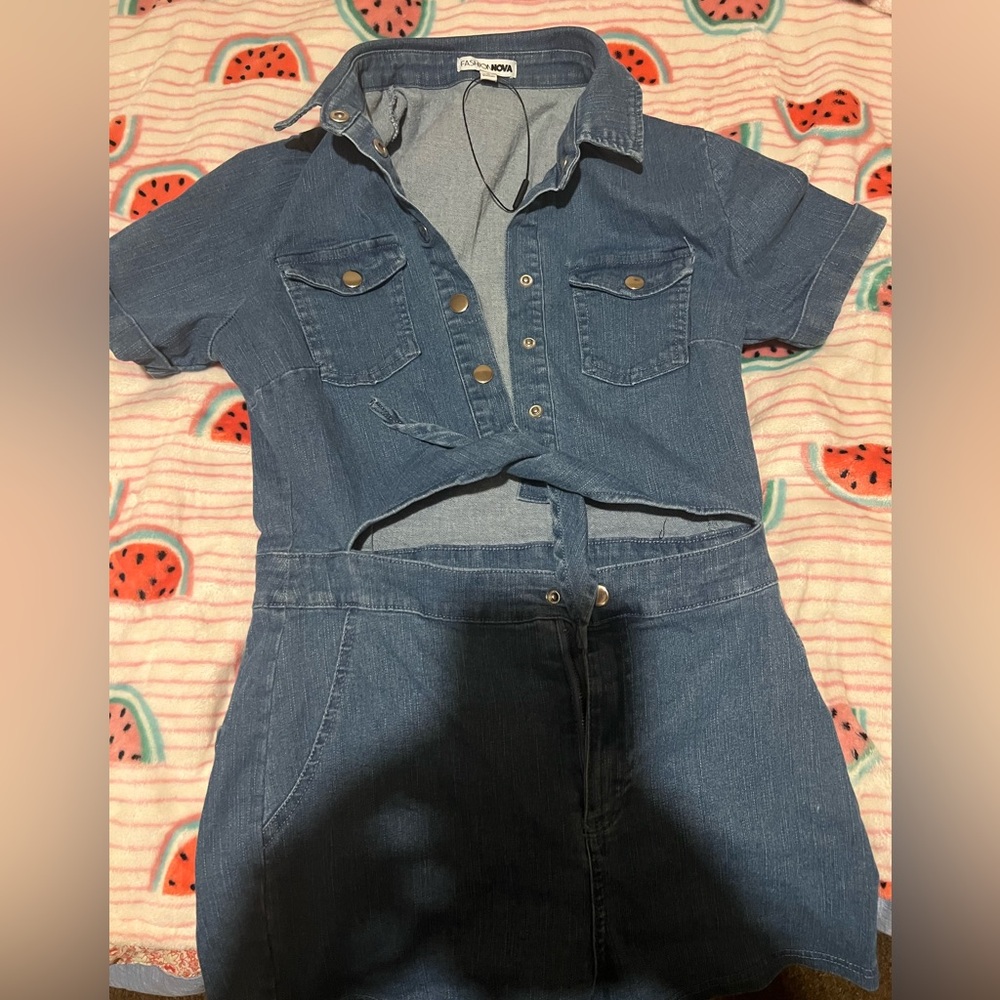 Short jumpsuit